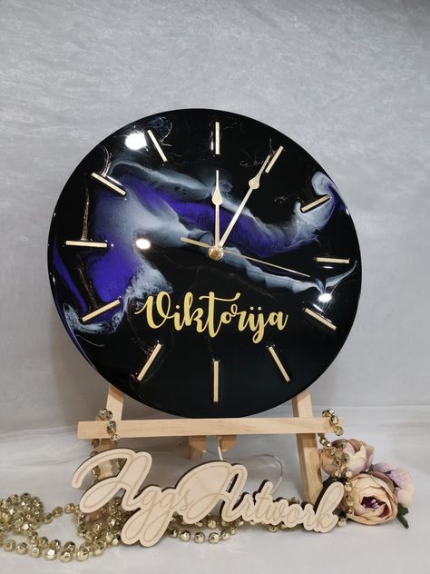 Epoxy resin wall clock with name Resin Clock With Name, Wall Clock Above Tv, Kitchen Clocks Wall Ideas, Oversized Clocks Wall Decor, Clocks Wall Living Room, Epoxy Resin Wall, Photo Wall Clocks, Resin Wall Clock, Big Wall Clocks