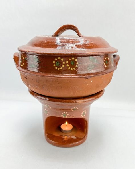 Clay 8 Inches Food Warmer Chafing Dish Bracero De Barro Para - Etsy Food Warmer Ideas, Mexican Cookware, Casita Decor, Mexican Food Catering, Mexican Catering, Clay Cooking Pot, Mexican Buffet, Mexican Kitchen Decor, Habanero Sauce