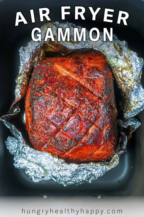 Did you know that you can cook a gammon joint in the air fryer? Juicy gammon with a crispy crust, all done in the air fryer in under an hour. Air Fryer Gammon is a great way to save space in your oven too. Roast Gammon Recipes, Gammon Glaze Recipes, Gammon In Airfryer, Air Fryer Gammon, Cooking Gammon, Honey Glazed Gammon, How To Cook Gammon, Slow Cooker Gammon, Juicy Ham