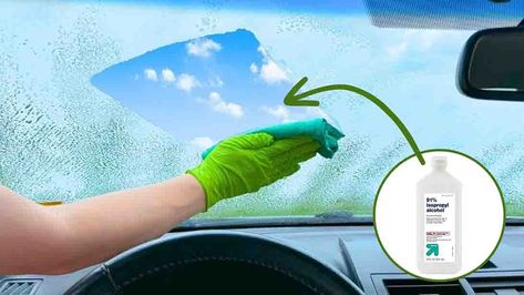 The Easiest Way to Clean the Inside of Your Windshield Clean Car Windows Inside, Cleaning Inside Of Car, Clean Inside Windshield, Clean Car Windshield, Cleaning Car Windows, Clean Windshield, Windshield Cleaner, Car Care Tips, Inside Car