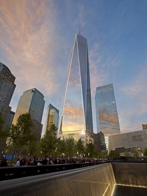 1WTC_ViewfromMemorialPlaza_Medium Revit Architecture, Norman Foster, Santiago Calatrava, One World Trade Center, Virtual Office, Trade Centre, Lower Manhattan, Trade Center, Architecture Sketch