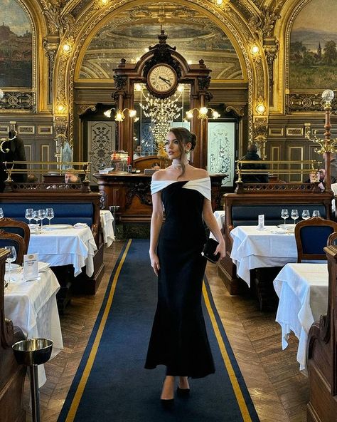 A dress code of casual elegance applies at all times 🖤 Dress @commense.official Place @restaurantletrainbleu #oldmoney… | Instagram Commense Official, Money Dress, Classic White Dress, Black Button Up Shirt, Timeless Outfits, Magazine Pictures, Better Style, Old Money Style, The Muse