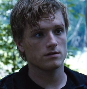 Peeta - Hunger Games arena. Facial cuts after healing gel. Peeta Mellark As A Rock, Peeta Hunger Games Aesthetic, Peeta Mellark Puppy Eyes, Peeta Mellark 1st Movie, Peeta Mellark Interview, Peeta From The Hunger Games, Peta Hunger Games Josh Hutcherson, Peeta Mellark First Movie, Peta Malark Hunger Games