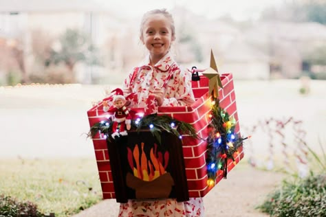 Polar Express Box Car Parade, Polar Express Cardboard Train Boxes, Polar Express Box Train Ideas, Polar Express Train Cardboard Parade, Polar Express Box Car Ideas, Polar Express Train Box Car Ideas, Polar Express Kid, Diy Christmas Costumes, Cardboard Train