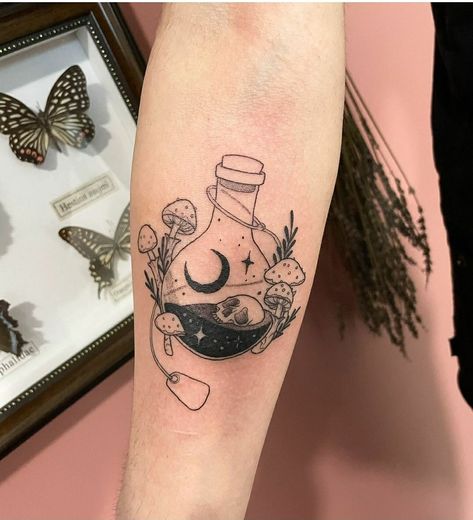 Cauldron Tattoo, Over The Garden Wall Tattoo, Jar Tattoo, Witches Jar, Wall Tattoo, Witches Brew, Witch Hazel, Last Minute, Walk In