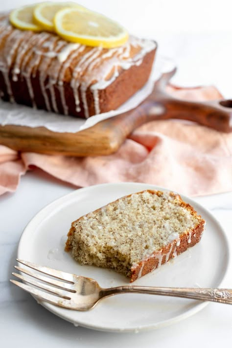 Earl Gray Tea Cake, Lemon Earl Grey Cake, Earl Grey Bread Recipe, Earl Grey Pound Cake, Earl Grey Lemon Cake, Earl Grey Tea Cake, Earl Grey Desserts, Earl Gray Cake, Earl Grey Loaf