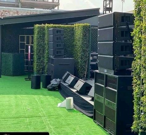 Tailgate Trailer, Tailgating Trailers, Luxury Outdoor Living, Architectural Lighting Design, Business Ideas Entrepreneur, Live Sound, Living Essentials, Sound Systems, Disc Jockey