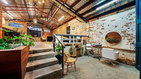 This 1950's Warehouse Sold For $1,230,000 Sounds Expensive Only Until You Look Inside Wearhouse Home, Warehouse Home Converted, Industrial Warehouse Home, Warehouse Renovation, Warehouse Interior, Warehouse Apartment, Warehouse Loft, Warehouse Living, Warehouse Conversion