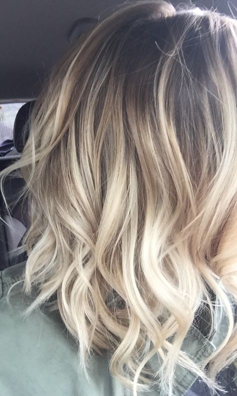 http://www.iowaeventscenter.com/calendar/wells-fargo-arena/604-iowa-wild-vs-chicago-wolves/ Balayage Hairstyles, Blond Balayage, Ombré Hair, Ombre Hair Color, Long Blonde, Long Layered Hair, Hair Color Balayage, Long Blonde Hair, Ash Blonde