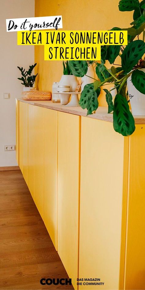 Juhu, Farbe! mitleichtigkeit hat ihren Ikea Ivar Schrank sonnengelb statt grau oder beige gestrichen. Ein echter, sonniger Hingucker! Ikea Ivar Ideas, Ikea Ivar Sideboard, Ivar Ideas, Ivar Ikea Hack, Ivar Regal, Ikea Ivar Hack, Colorful Bookshelf, Kallax Hack, Hack Ikea