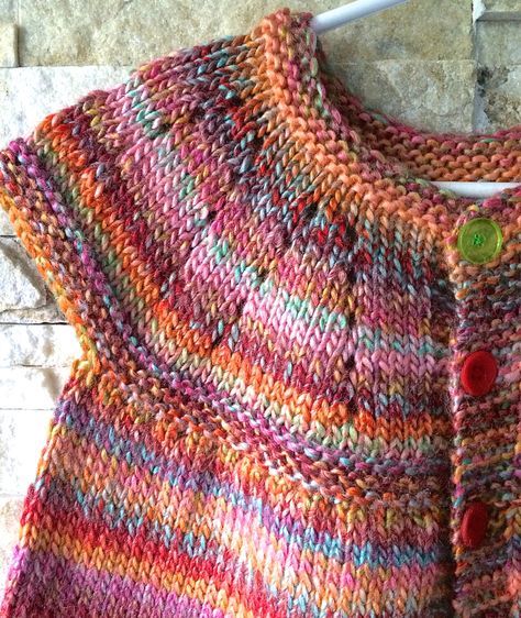 Colourful girl toddler cardigan Noro Knitting Patterns, Hooded Baby Sweater, Noro Knitting, Toddler Girl Cardigan, Knitting Quilt, Kids Knitting, Toddler Cardigan, Baby Cardigan Pattern, Fall Cardigan