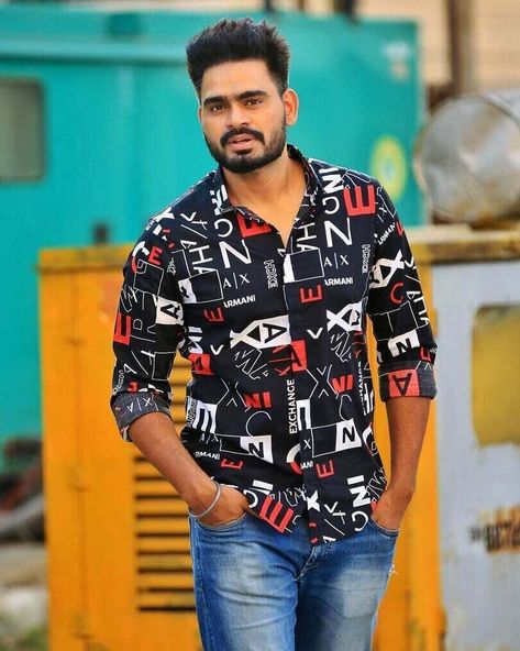 Prabh Gill, Punjabi Singer, Learn Singing, Aim In Life, Nusrat Fateh Ali Khan, Wedding Photoshoot Props, Singing Career, Photoshoot Props, Music Producer