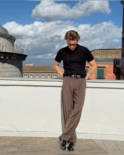 Baggy Old Money Outfits Men, Classy Boy Outfits, Magnus Ronning, Vintage Outfits 90s Retro Men, Baggy Suit, Casual Aesthetics, Mens Fall Outfits, Masculine Outfits, Fall Travel Outfit