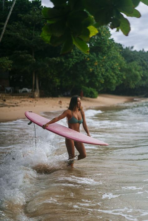 Pink Surfboard, Eryn Krouse, Surfergirl Style, Alana Blanchard, Manhattan Beach California, Surf Aesthetic, Surfer Girls, Surf Girl, Surf Vibes