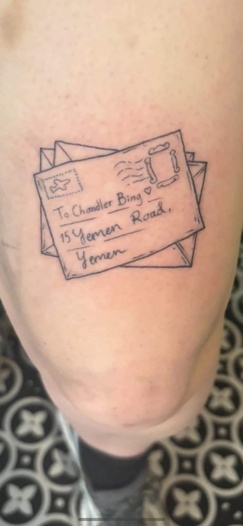 Friends Tv Show Tattoo Ideas, Show Tattoo Ideas, Show Tattoo, Tattoo Tv Shows, Friends Series, Chandler Bing, Friend Tattoos, Friends Tv Show, Friends Tv