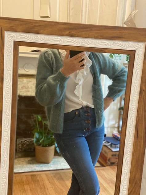 Sezane egide pull, sezane, chloe shirt, madewell jeans #sezanelovers 2024 Outfits, Grown Women, Madewell Jeans, Button Fly Jeans, Madewell, Chloe, Casual Outfits, Outfit Inspo, Clothes