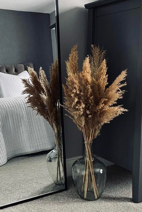 Wedding Table Vases, Glass Vase Wedding Centerpieces, Wedding Centrepiece, Glass Vase Decor, Recycled Glass Vases, Dried Flowers Wedding, Flower Bottle, Pampas Grass Decor, Event Centerpiece