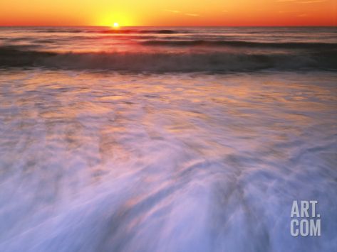 Sunrise over Atlantic Ocean, Assateague Island National Seashore, Virginia, USA Assateague Island National Seashore, Island Horse, Assateague Island, Chincoteague Island, Virginia Is For Lovers, River City, Awesome Photography, Virginia Usa, Eastern Shore