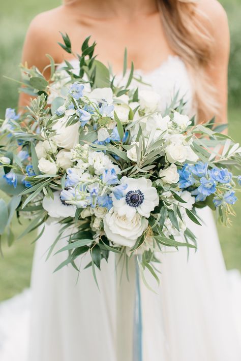 Wild Wedding Bouquet Summer, Blue Poppy Wedding Bouquet, Bluebells Wedding Bouquet, Blue And Green Wedding Florals, White Green And Blue Bridal Bouquet, Eucalyptus And Blue Wedding, White And Green Wedding Flowers Table Centerpieces, July Wedding Flowers In Season, Blue Wildflower Bouquet