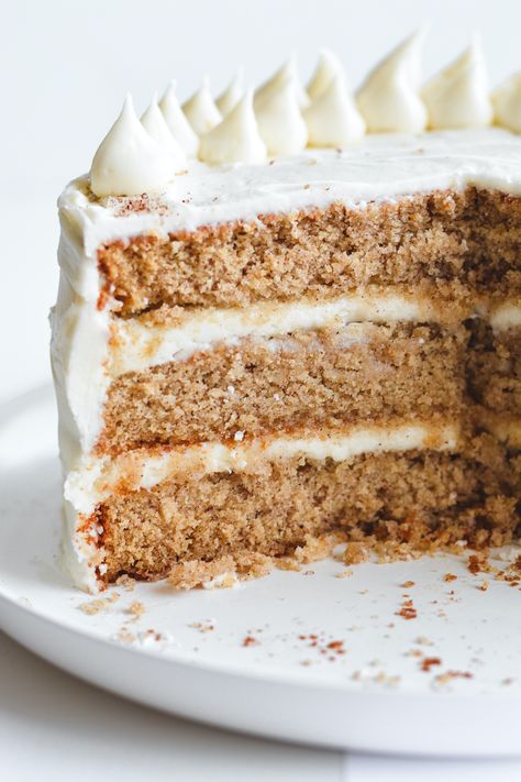 Spice Cake Maple Frosting, Maple Carrot Cake, Birthday Cake Cream Cheese Frosting, Gf Spice Cake, Maple Layer Cake, Spice Cake Filling Ideas, Spice Cake Cream Cheese Frosting, Vanilla Spice Cake, Maple Birthday Cake