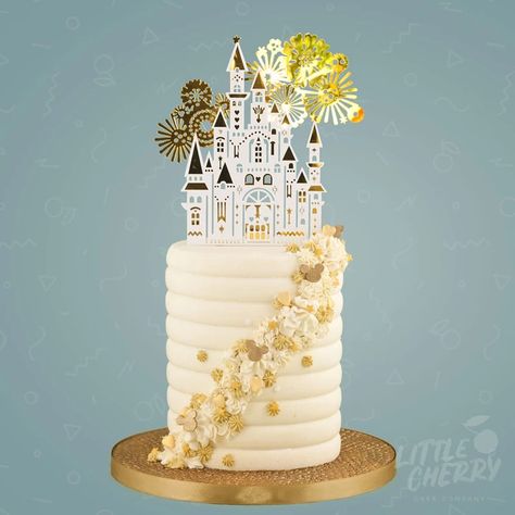 Disney Castle Cake, Castle Birthday Cakes, Birthday Cake Designs, 30 Cake, Disneyland Birthday, Skull Cake, Little Rascals, Disney Birthday Cakes, Disney Adult