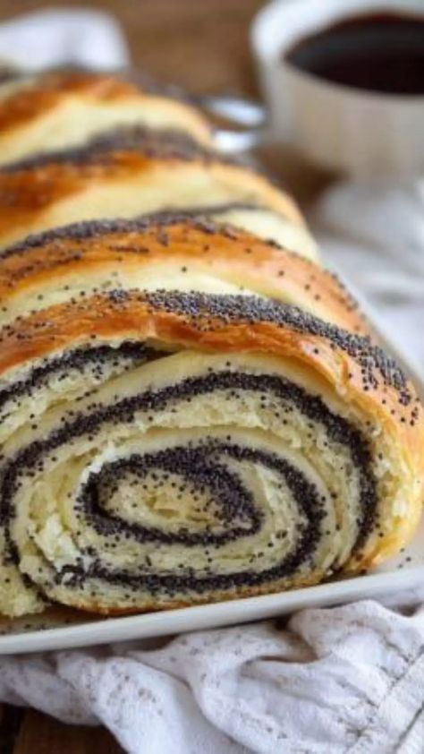 Easy Slovak poppy seed roll Poppy Seed Roll Ukrainian, Poppy Seed Rolls Recipe, Poppyseed Rolls Recipe, Polish Poppy Seed Roll, Poppyseed Filling Recipes, Poppy Seed Recipes Baking, Polish Poppy Seed Roll Recipe, Poppy Seed Kolache Recipe, Poppyseed Roll Recipe