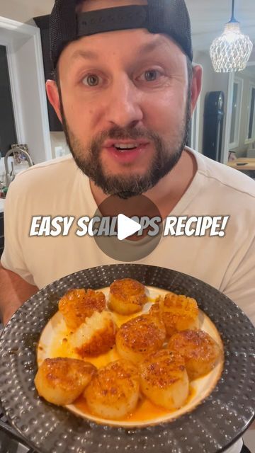 @itsanthonydamico on Instagram: "Easy Seared Scallops! Don’t be scared of Scallops, they’re super simple. 

#scallops #scallopsrecipe #dinnerideas #dinnerrecipes #foodstagram #seafood #forkyeah #dadsofinstagram #reels #fyp #hexcladcookware" Sea Scallop Recipes, Dried Scallops, Seared Scallops, Scallop Recipes, Scallops Seared, Super Simple, Super Easy, Seafood, Dinner Recipes