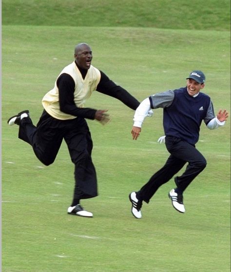 Michael Jordan Golf, Sergio Garcia, Golf Photos, 2000 Aesthetic, Jordan Golf, Michael Jordan Pictures, Ball Aesthetic, Golf Inspiration, 90s Fits