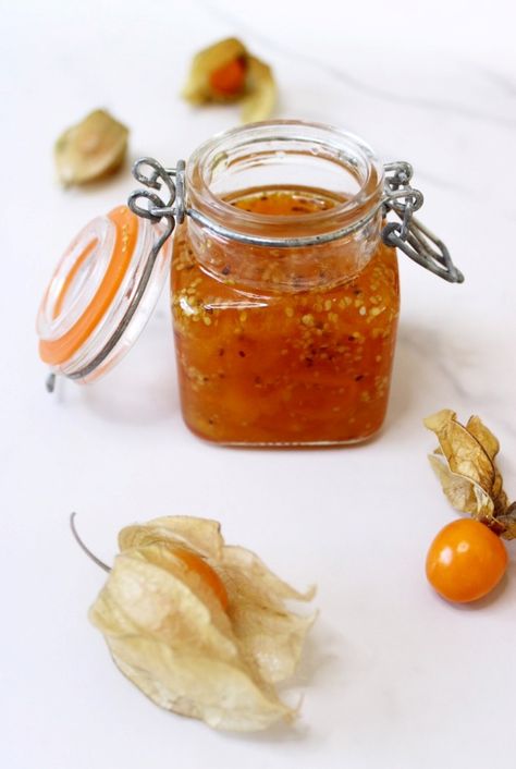 Golden Berry Jam (Physalis) Goldenberry Recipes, Golden Berry Recipes, Pickled Golden Beets, Golden Berries, Physalis Recipe, Goji Berry Recipes Jam, Physalis Alkekengi, Overnight Chia Pudding, Berry Jam