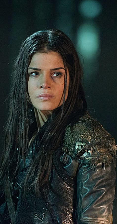 Octavia Blake Icon, The 100 Characters, Octavia Blake, Marie Avgeropoulos, The 100 Show, Canadian Actresses, Hilary Duff, Badass Women, Daryl Dixon