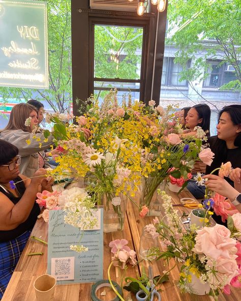 Floral arranging and pearl bracelet making workshop was a success❤️ Thank you @thepearlcreationsnyc for providing a beautiful space for an intimate workshop 🫶 Stay tuned for future workshops🌷 Will you attend one? #floralarrangement #nycworkshop #nycflowerworkshop Floral Arrangement Workshop, Flower Arrangement Workshop, Floral Workshop, Flower Workshop, Nyc Florist, Floral Arranging, Floral Shop, Beautiful Space, Master Class