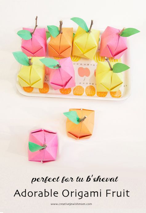 How To Make Fruits With Paper, Paper Mango Craft, Diy Paper Fruit, 3d Paper Fruit, Origami Orange Fruit, Origami Balloon, Tree Hugging, Origami Cube, Fruit Diy