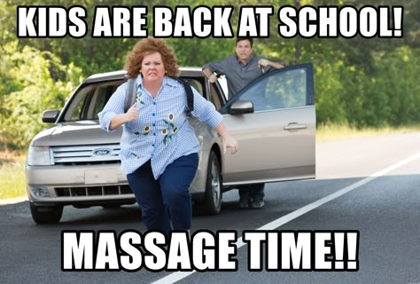 School Memes Funny, Chiropractor Humor, Massage Meme, Massage Funny, Massage Therapy Quotes, Best Boss Mug, Massage Marketing, Manager Humor, Massage Quotes