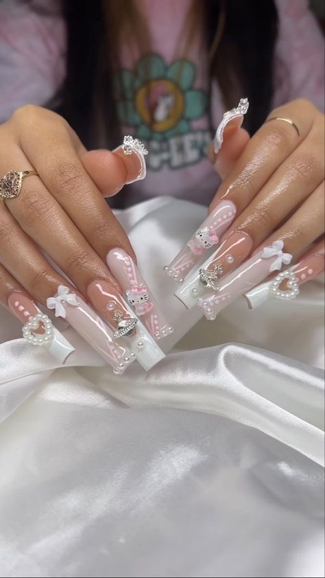 Nail Inspo Freestyle, Sanrio Nails Acrylic, White Y2k Nails, Hello Kitty Nails Long, Sanrio Acrylic Nails, Expensive Nails, Easy Diy Nail Art, Art Designs Ideas, Dope Nail Designs