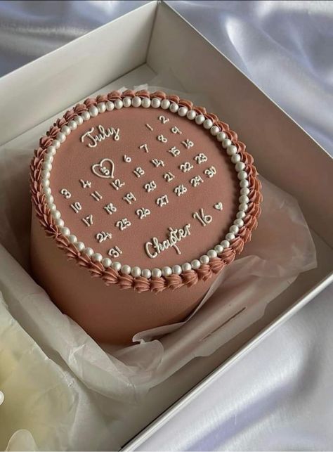 Very Simple Birthday Cake, 16 Birthday Party Cake Ideas, Pretty Cake Designs Birthday, Birthday Cake Ideas Sweet 16, Birthday Inspo Cake, Wedding Bento Cake Ideas, Bento Cake 16th Birthday, Bento Cake 17 Birthday, Bento Cake Decorating Ideas