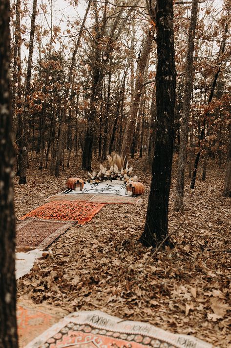 Proposal Ideas In The Woods, Field Proposal Setup, October Proposal Ideas, Woodsy Proposals, Proposal In The Woods, Forest Proposal Ideas, Proposal Ideas Forest, Wood Proposal Ideas, Woods Proposal Ideas