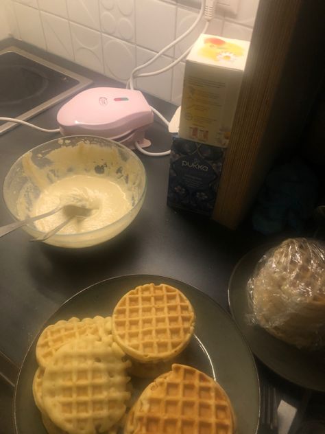 Making Waffles Aesthetic, Waffle Maker Aesthetic, Aesthetic Waffles, Mini Dates, Baking Date, Waffles Aesthetic, Couple Dates, Lifestyle Moodboard, Making Waffles