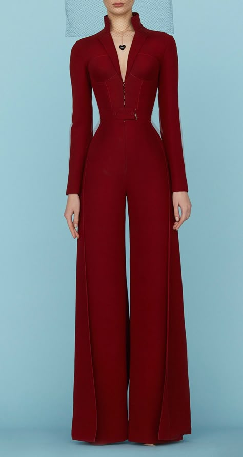 Ulyana Sergeenko Red Jumpsuit Outfit Classy, Ulyana Sergeenko, Classy Outfits For Women, Stylish Work Attire, Woman Suit Fashion, Elegante Casual, Classy Work Outfits, Classy Casual Outfits, Stylish Work Outfits