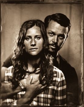 Tin Type Photos, Tintype Wedding Photos, Tintype Photos Couple, Tin Type Photography, Tintype Photography, Cool Photo Ideas, Boyfriend Instagram, Tintype Photos, Paper Rings