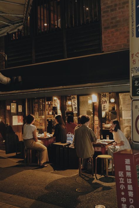 Japan Couple Aesthetic, Tokyo Night Aesthetic, Emo Room Ideas, Friendship Aesthetics, Japanese Neighborhood, Emo Room, Japan Photoshoot, Tokyo Night, Honey Glazed