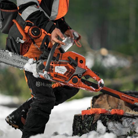 Stihl Tools, Arborist Gear, Lumberjack Style, Husqvarna Chainsaw, Logging Equipment, Lawn Service, Work Home, Chain Saw, Saws