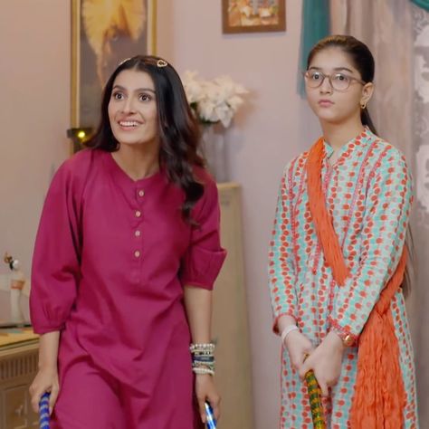 Pakistani drama Ayeza Khan Dresses, Chupke Chupke, Shalwar Design, Pakistani Drama, Bollywood Outfits, Ayeza Khan, Boutique Dress Designs, Pakistani Dramas, Boutique Dress