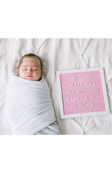 BABY ANNOUNCEMENT Baby Hospital Pictures, Announcement Pictures, Babies Nursery, Felt Letter Board, Baby Letters, Birth Announcement Boy, Newborn Pics, Baby Pic, Birth Announcement Girl