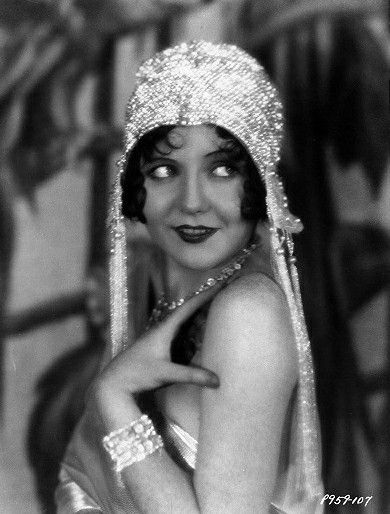 1920s Wedding Hair, Roaring Twenties Fashion, Nancy Carroll, Jeanne Paquin, Art Deco Hats, Paul Poiret, Ziegfeld Follies, Louise Brooks, Soft Gamine