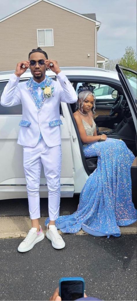 Prom Suits Black Men, Black Men Prom Suits, Best Prom Suits For Men, Prom Fits For Guys, Light Blue Prom Suits, Custom Prom Suits, Grey Suit Prom, Silver Prom Suits, Prom Suits For Men Unique