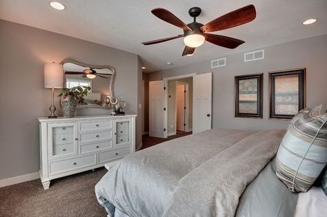 Sherwin Williams Requisite Gray Walls in the Bedroom - Interiors ... Sherwin Williams Requisite Gray, Requisite Gray, Grey Wall Color, Kids Bedroom Remodel, Guest Bedroom Remodel, Gray Painted Walls, Interior Paint Colors Schemes, Small Bedroom Remodel, Gray Walls