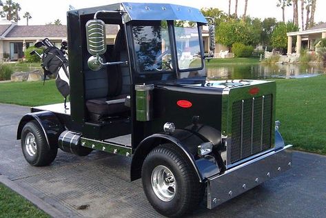 Golf Cart Bodies for Sale | present our second classybilt golf cart a replica of a peterbilt semi ... Golf Cart Body Kits, Golf Cart Bodies, Yamaha Golf Carts, Custom Golf Carts, Golf Carts For Sale, Golf Cart Accessories, Golf Drivers, Golf Car, Golf 7