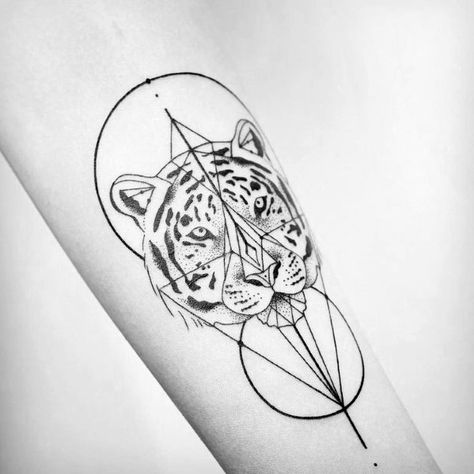 50 Geometric Tiger Tattoo Designs For Men - Striped Geometry Ideas Geometric Tiger Tattoo, Robin Bird Tattoos, Lotusblume Tattoo, Geometric Tiger, Little Bird Tattoos, Tiger Tattoo Design, Diy Tattoo, Tiger Tattoo, Tattoo Life