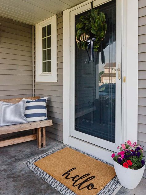 The Ultimate Guide To Layered Door Mats - Making Manzanita Layered Door Mats, Front Porch Mat, Outside Door Mats, Coastal Industrial, Front Door Rugs, Porch Mat, Porch Styles, Gallery Wall Layout, Porch Colors