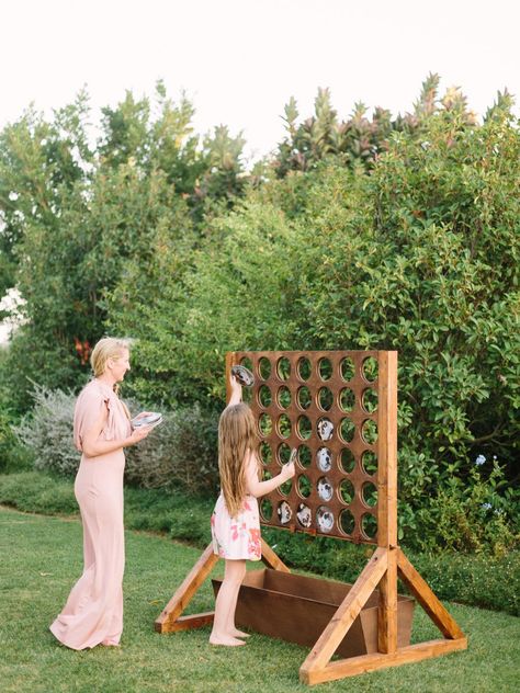 Photography: http://ashleyludaescher.com Poolside Reception, Wedding Yard Games, Giant Garden Games, Garden Engagement Party, Garden Party Games, Wedding Reception Entertainment, Lawn Games Wedding, Wedding Reception Activities, Reception Games